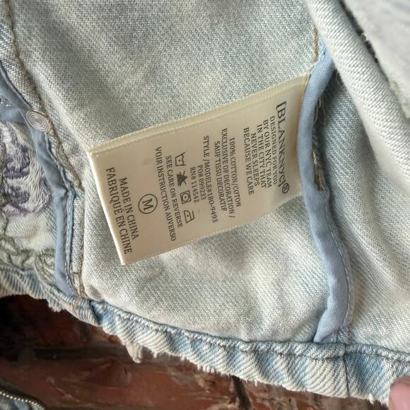 Blank NYC Denim Jacket Medium Embroidered Floral Studded Moto Zip Light Wash - Picture 13 of 16
